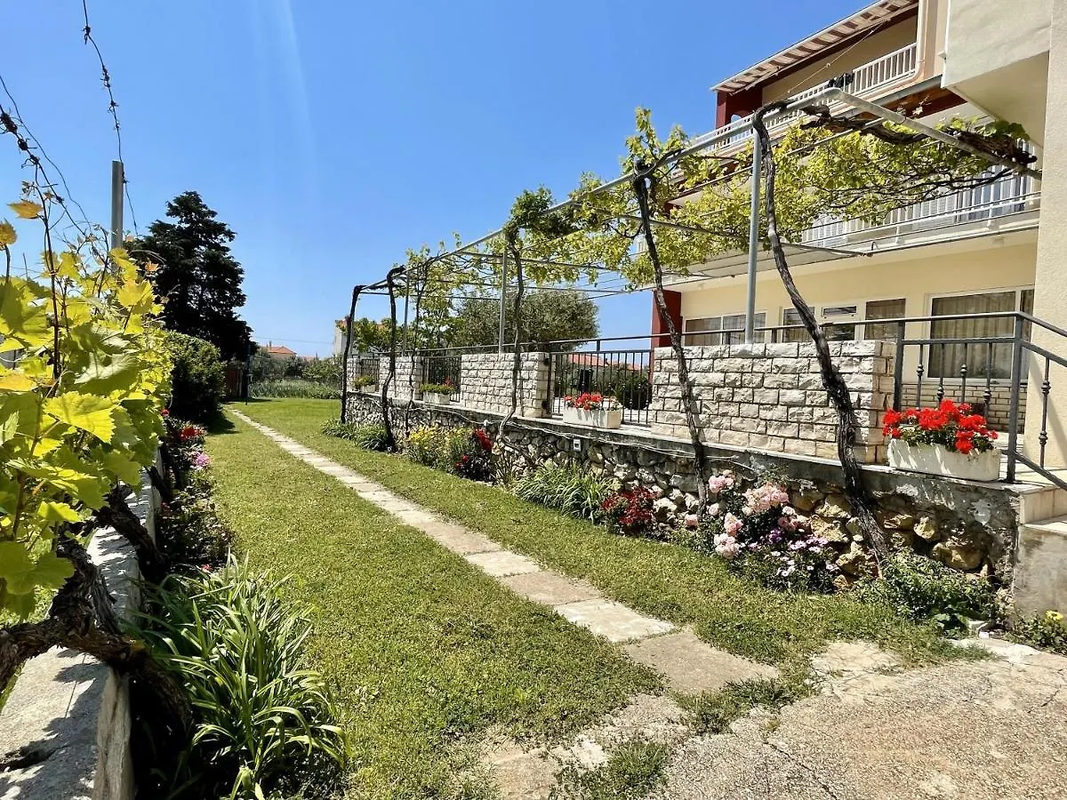 Bed&Breakfast Nada Privlaka  Privlaka (Zadar)
