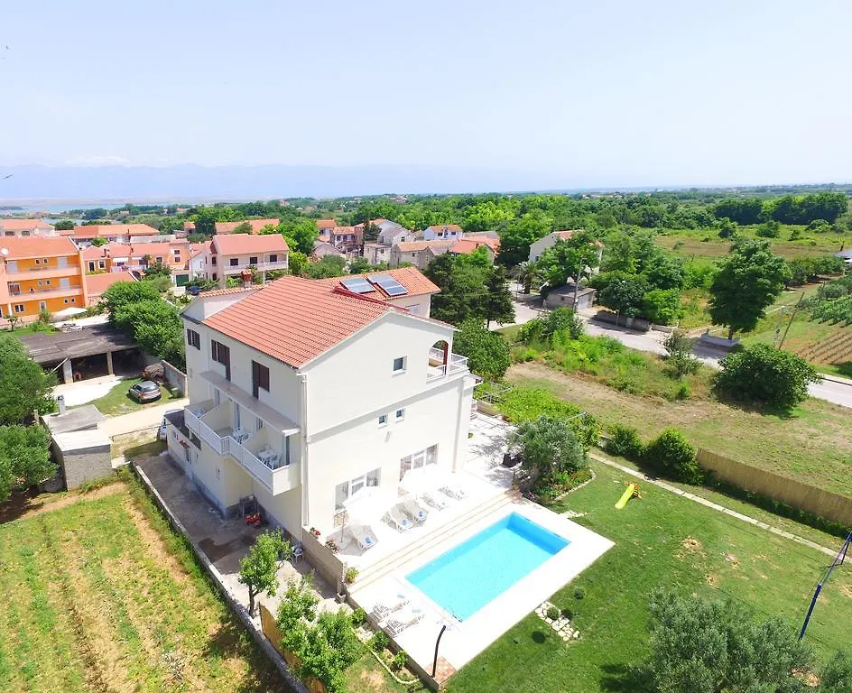 Bed&Breakfast Nada Privlaka  2*, Privlaka (Zadar) Croatia