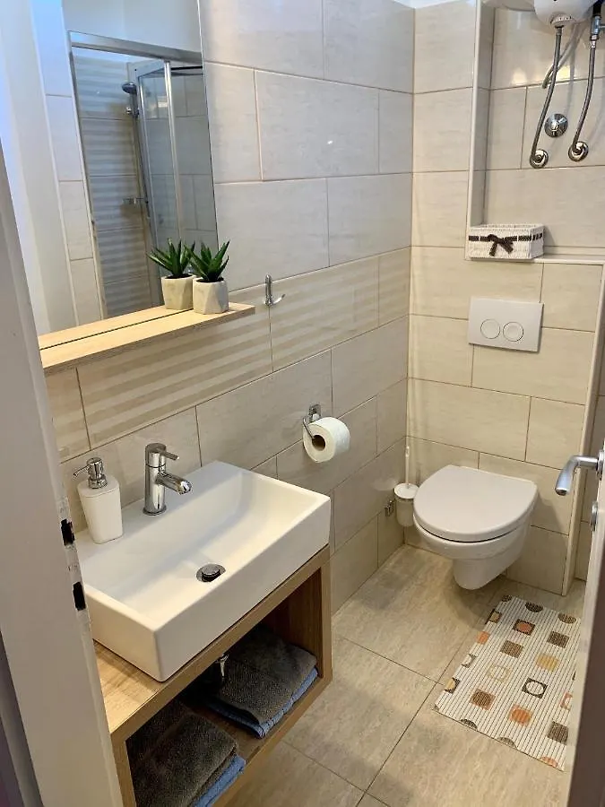 Bed&Breakfast Nada Privlaka  2*, Privlaka (Zadar)
