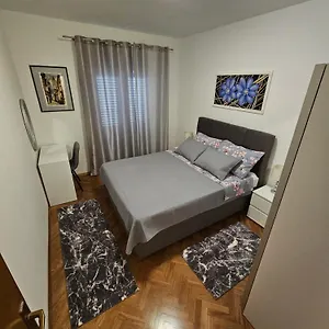 Grgic , Trogir Kroatië